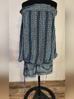Michelle K Blue Patterned Off-Shoulder Tunic
